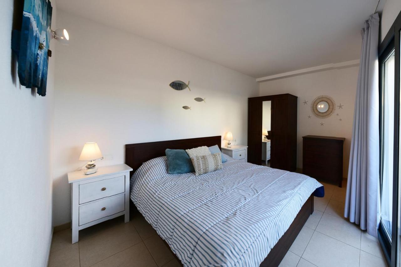 Apartamento Luminoso En El Centro De Кадакес Екстериор снимка